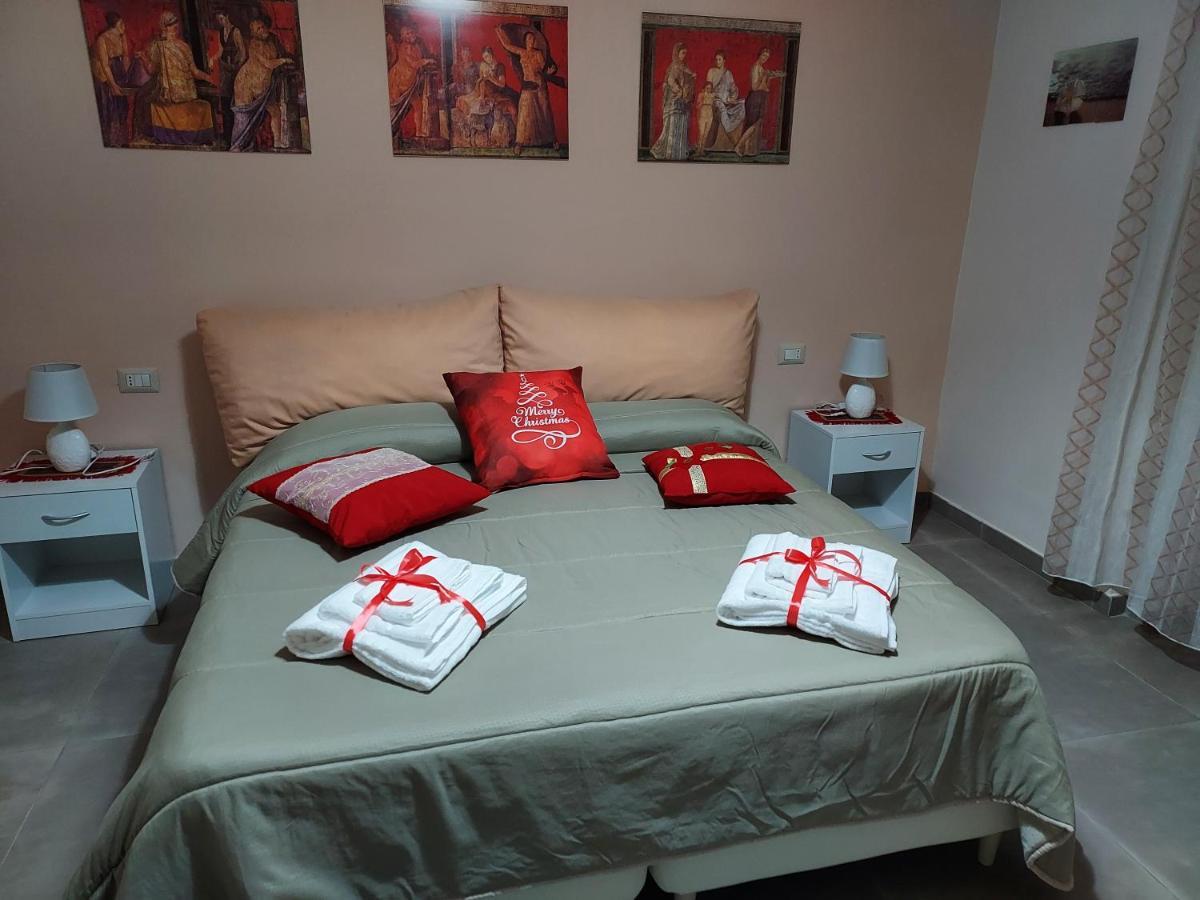 B&B Petra Hercules Torre Annunziata Bagian luar foto